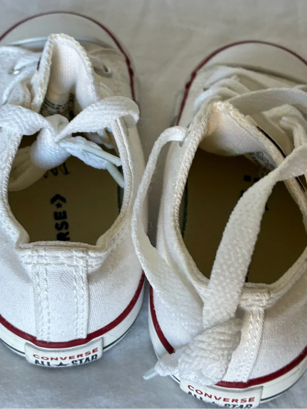 Converse good preowned